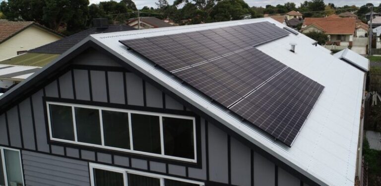 The Future: Comprehensive Solar and Battery Systems for Modern Energy Solutions